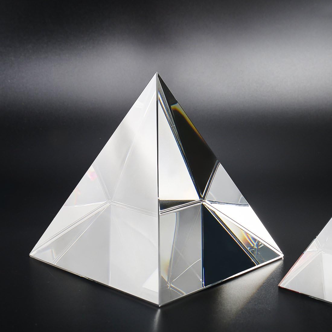 H&D HYALINE & DORA 4.3" H Large Clear Crystal Pyramid Paperweight with Gift Box - Image 4